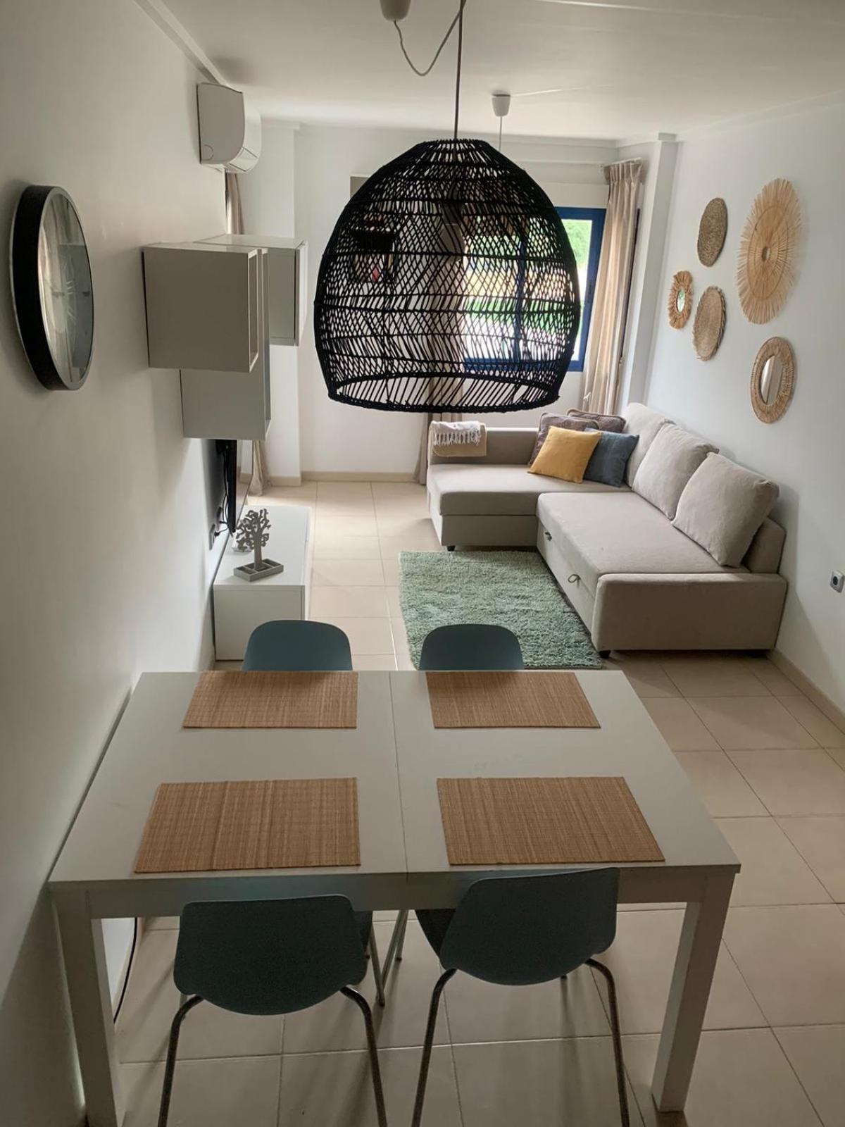 Alicante Apartments ภายนอก รูปภาพ