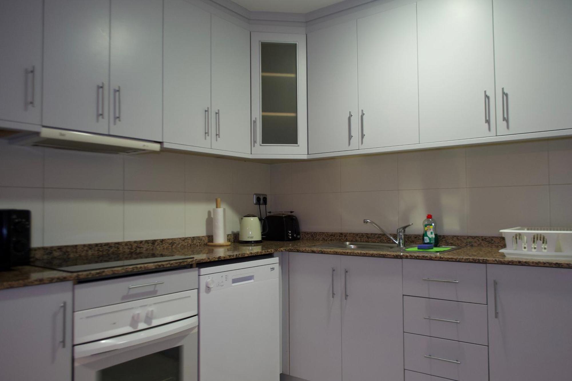 Alicante Apartments ภายนอก รูปภาพ