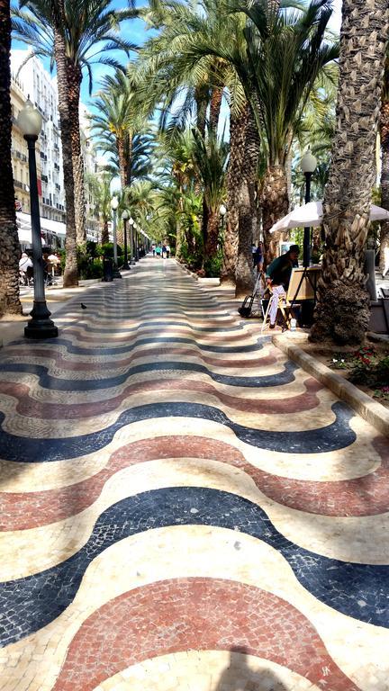 Alicante Apartments ภายนอก รูปภาพ